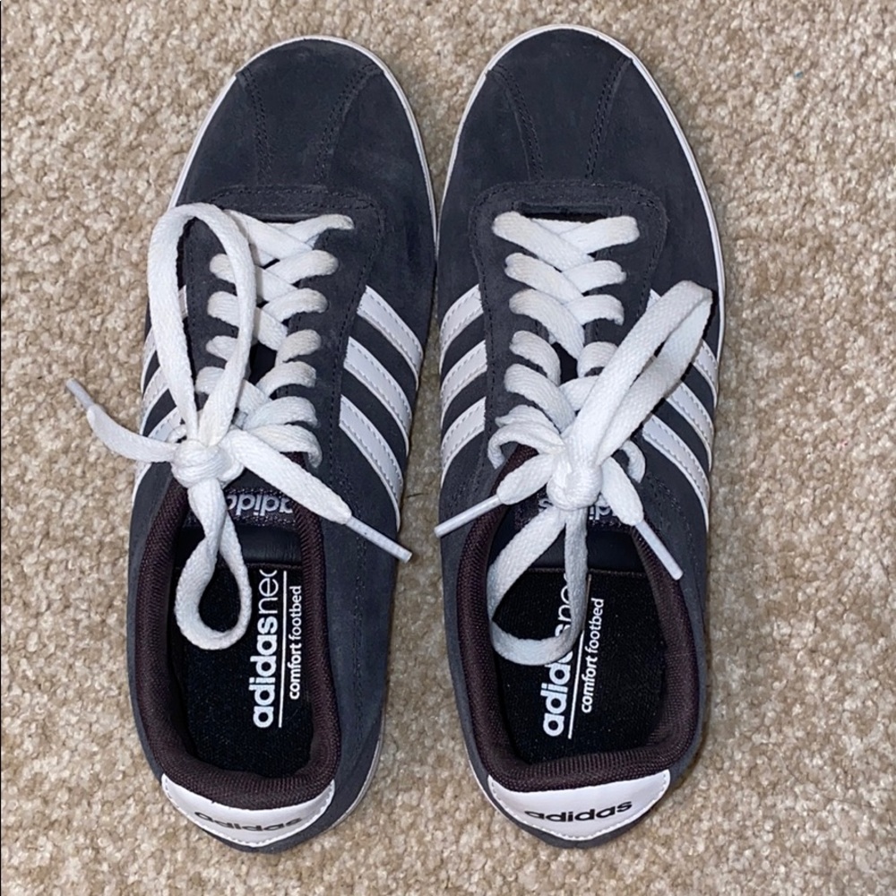 Black and White AdidasNeo